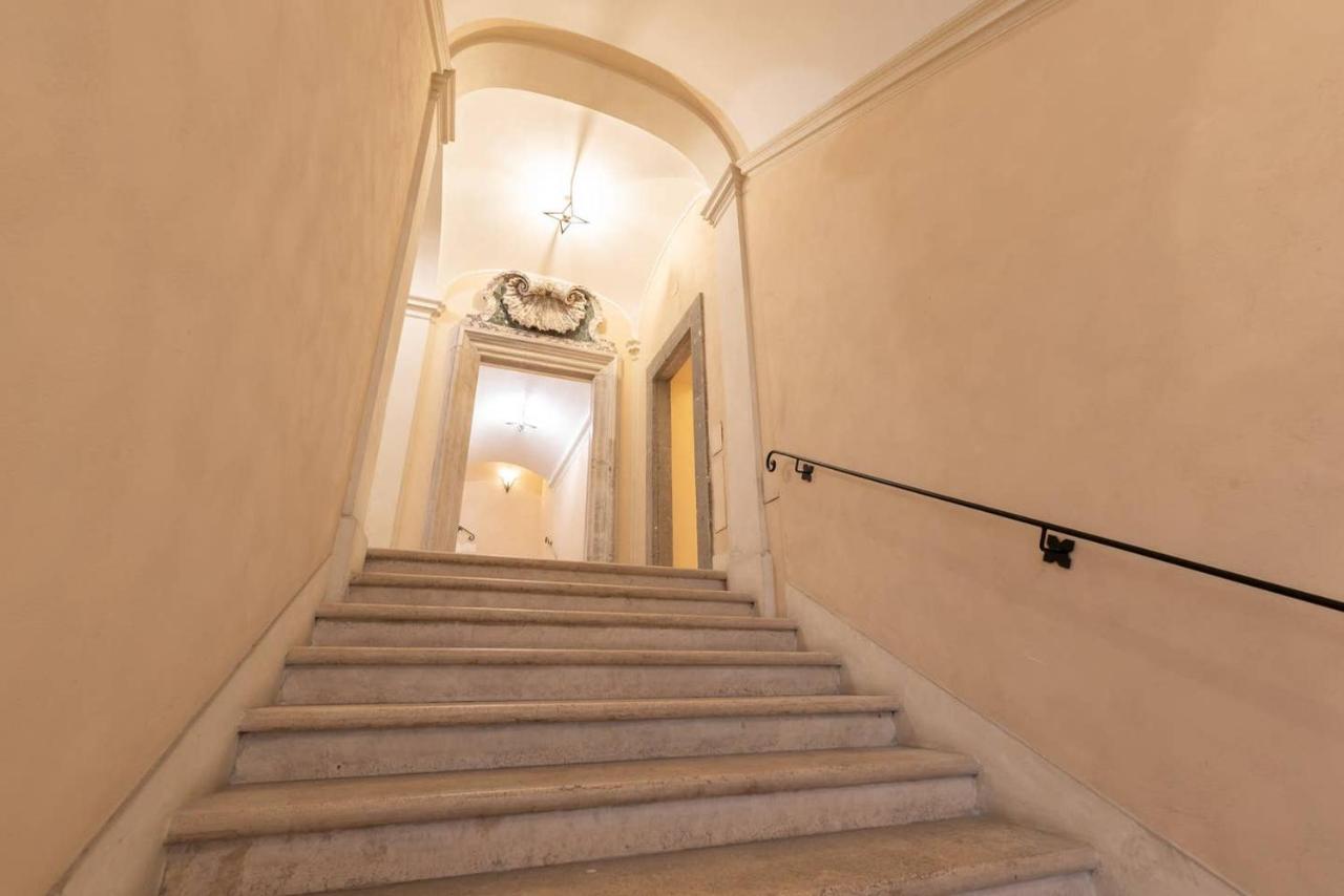Palazzo Pamphili Lecca Di Guevara Roma Exterior foto