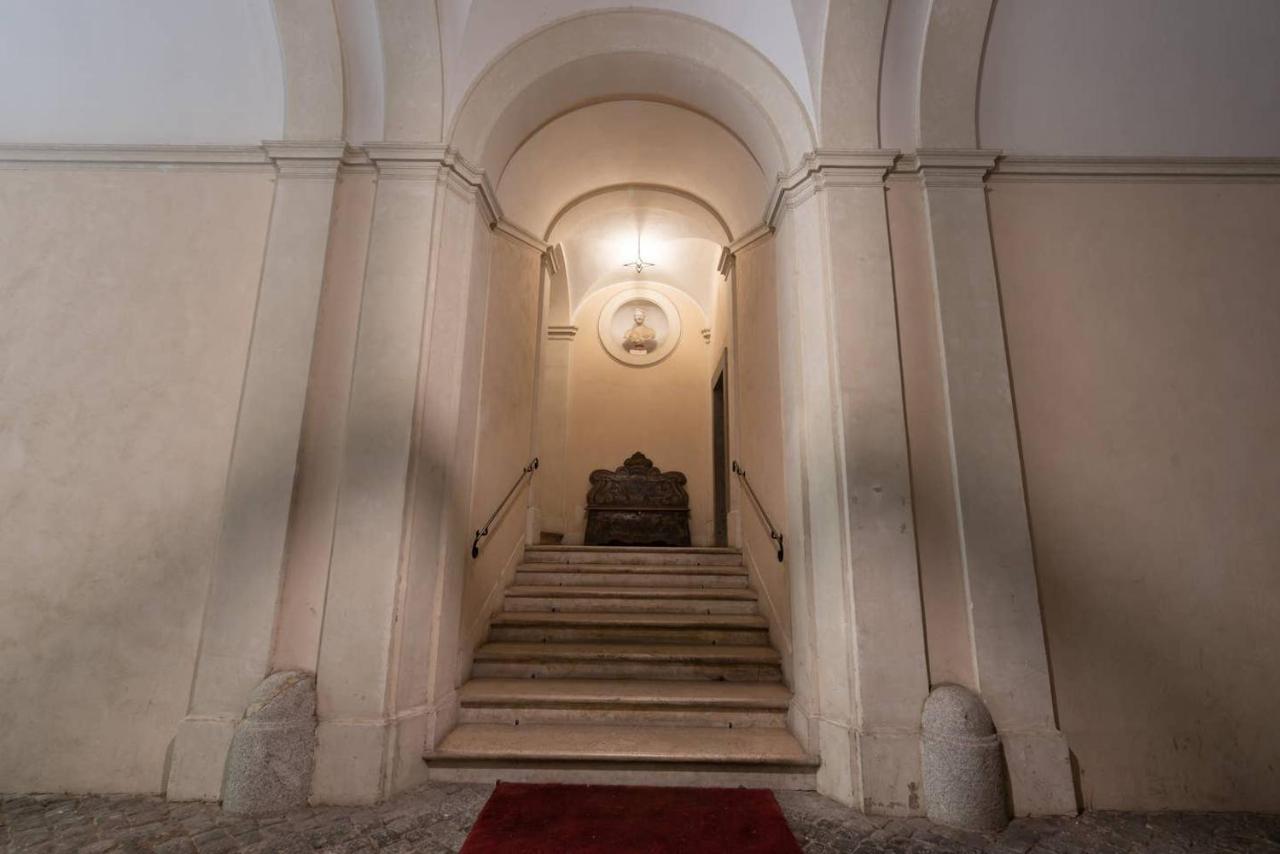 Palazzo Pamphili Lecca Di Guevara Roma Exterior foto